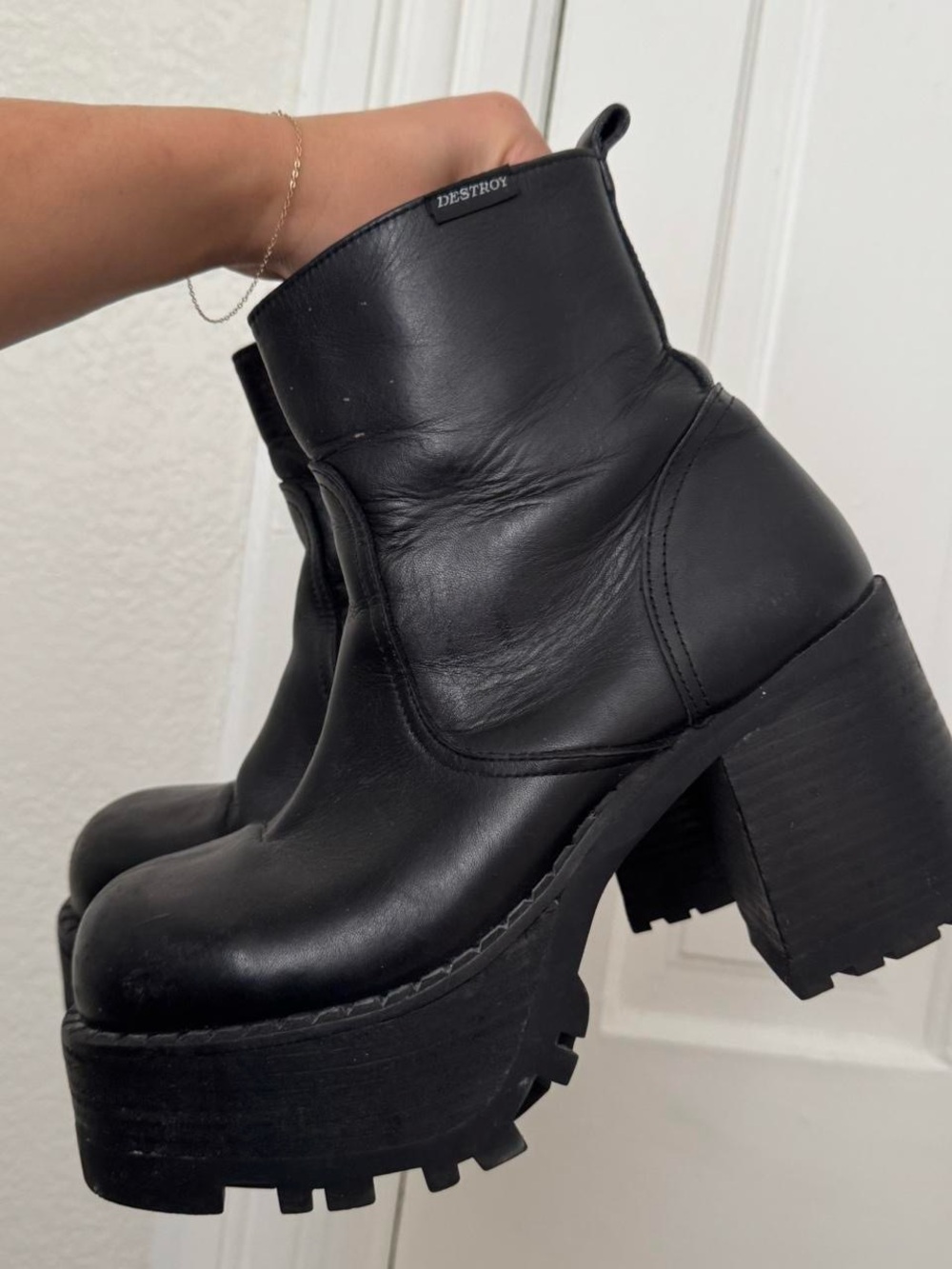 Vintage 90s Destroy Black Platform Boots - Made in Spain